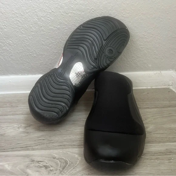 Nike clogposite Slip-On Shoes - Picture 7 of 7